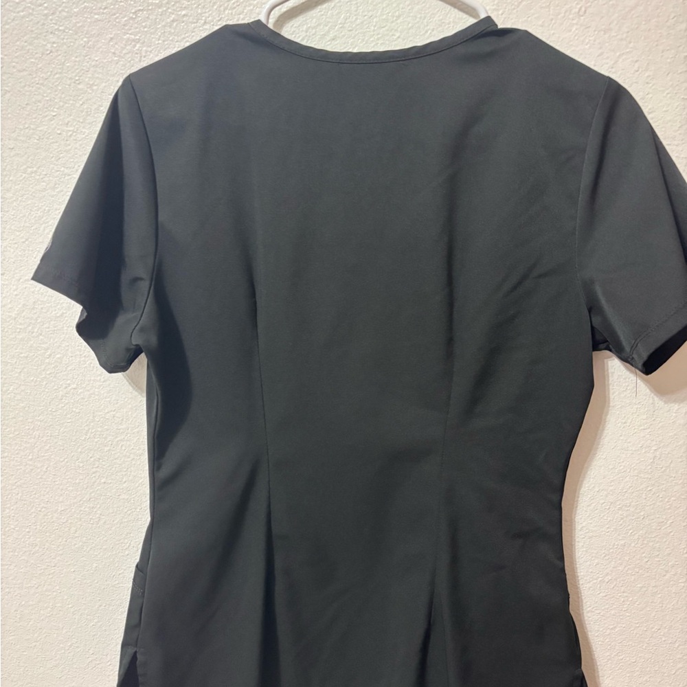 Healing Hands Black Short Sleeve scrub Top